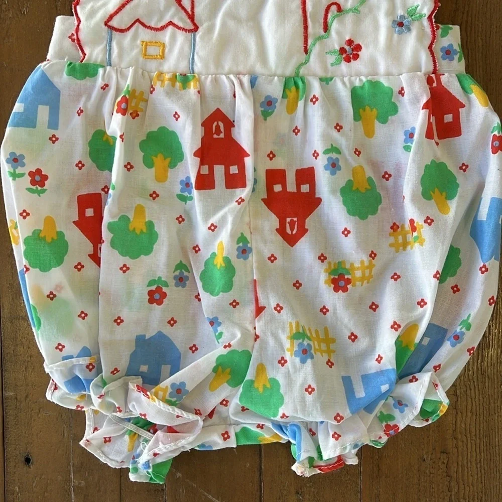 Vintage 90’s colorful schoolhouse embroidered sunsuit bubble romper shortalls